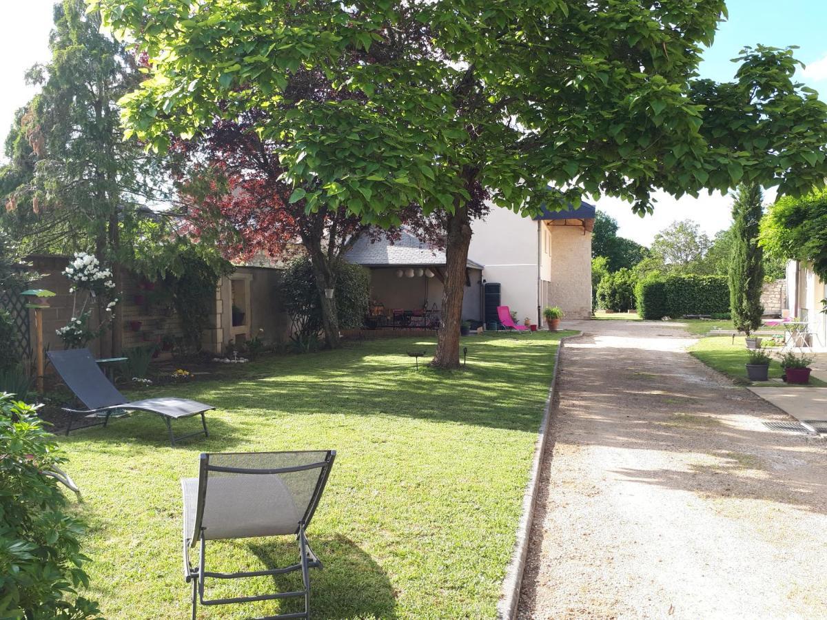 Saint-Genest-d'Ambiere Gite Amanala Poitou מראה חיצוני תמונה